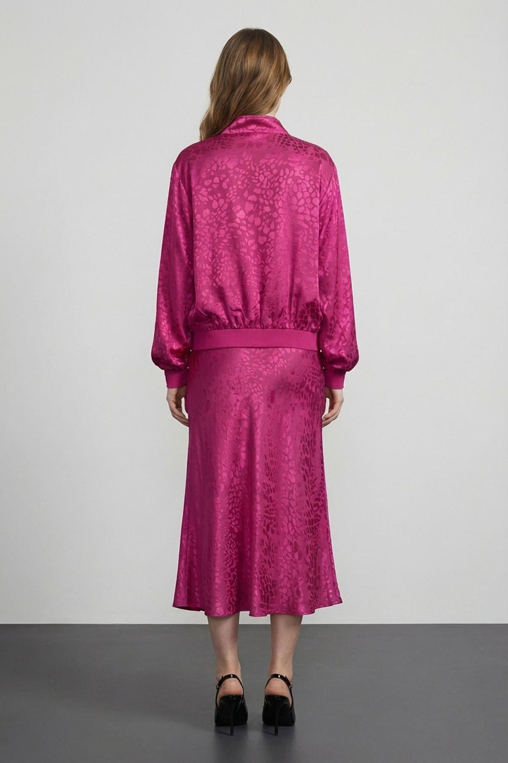 Fuchsia Muse