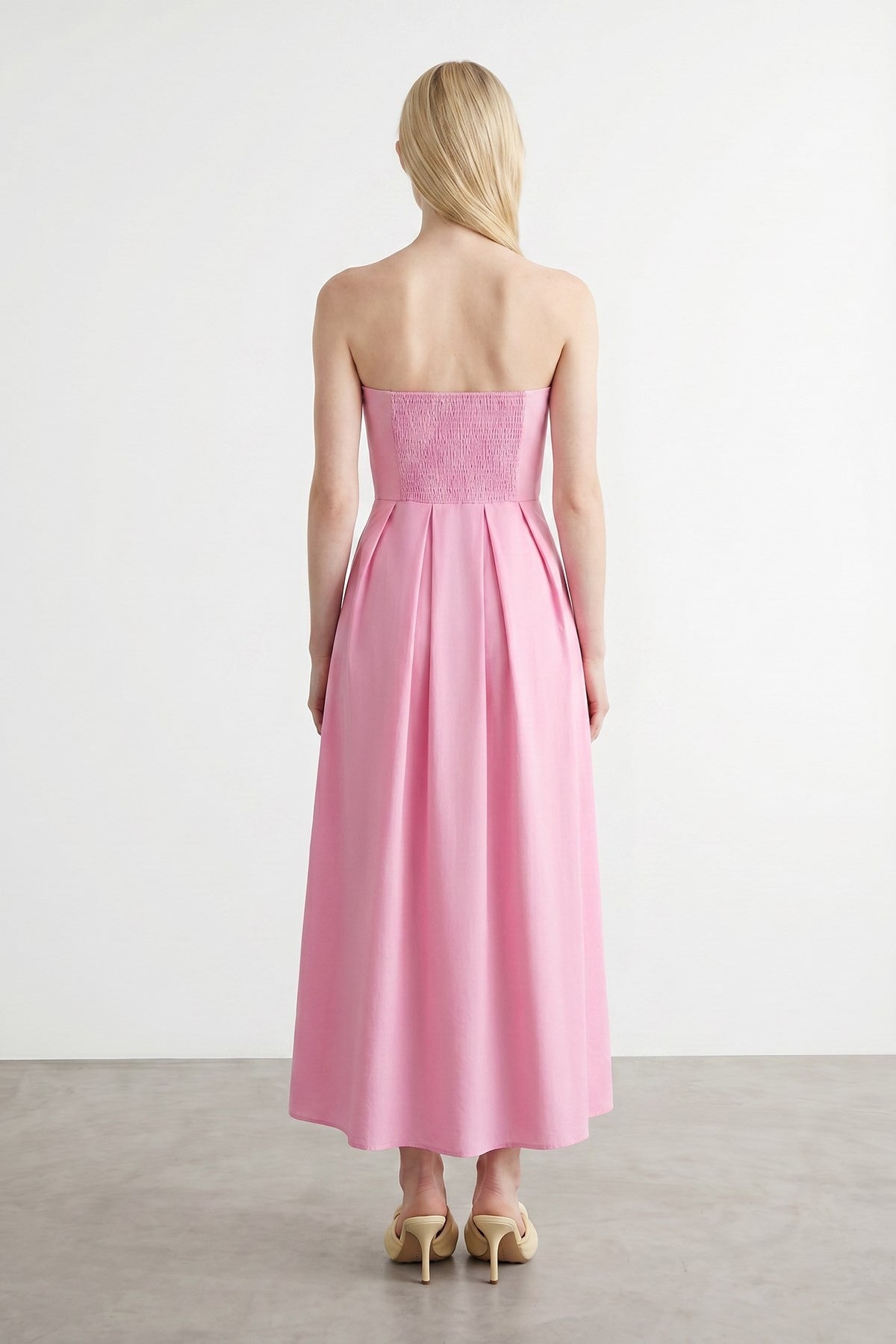 Pink Avenue